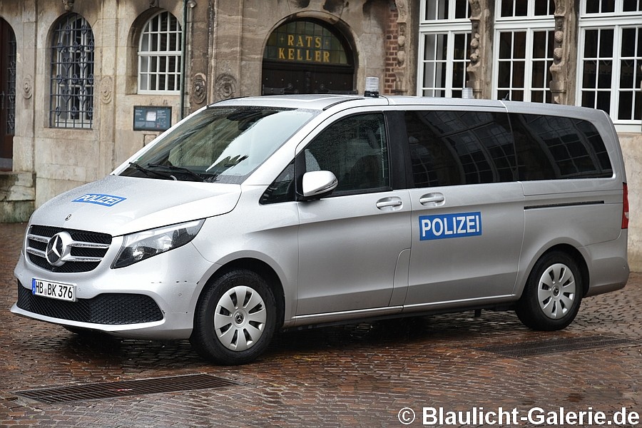 DHuFüKw - HB-BK376
