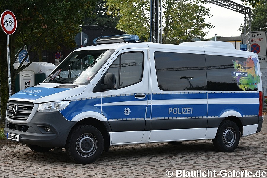 BatKW - HB-3004