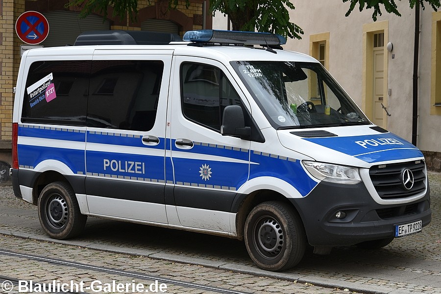 HGruKw - EF-TP9228