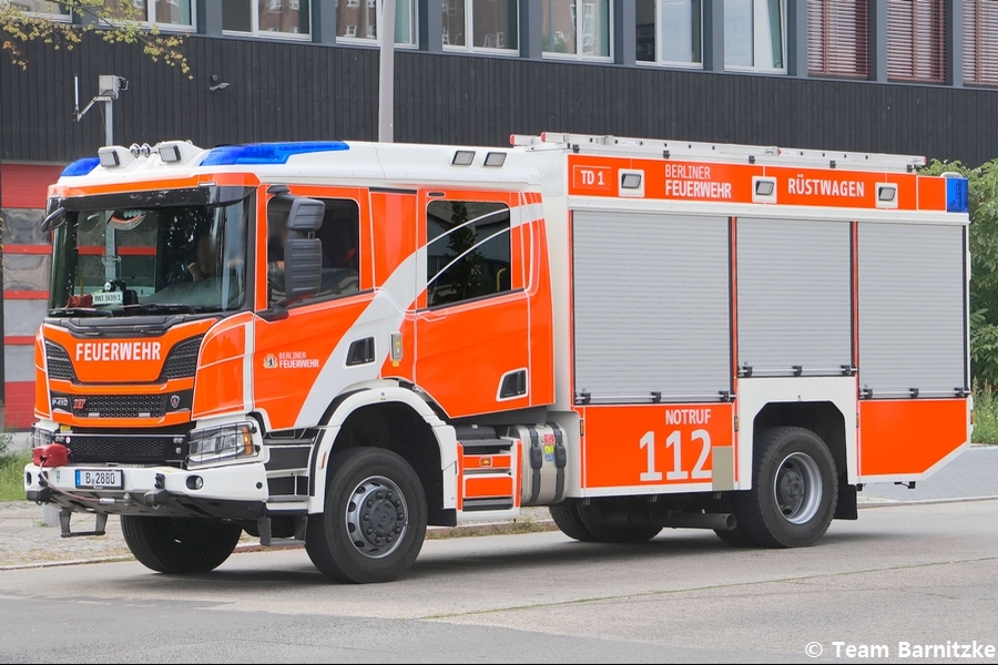 RW - B-2880