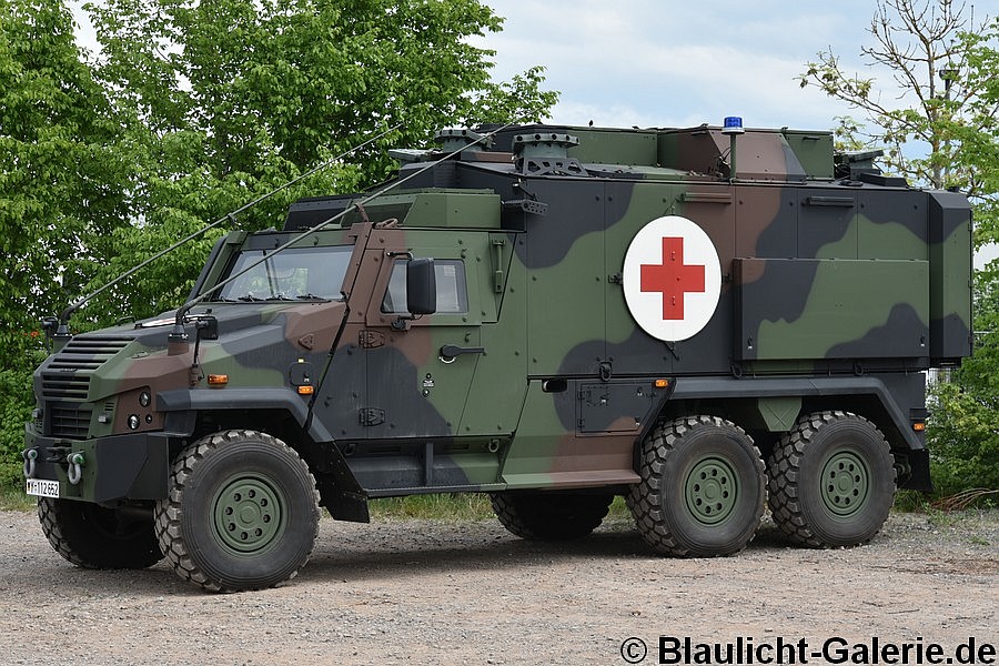 BAT - Y-112-652