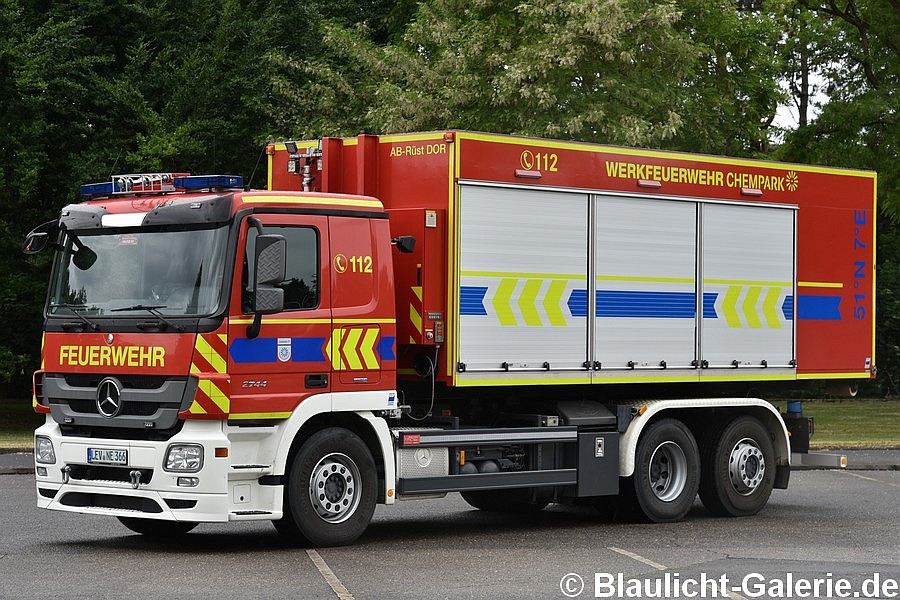WLF - LEV-NE366