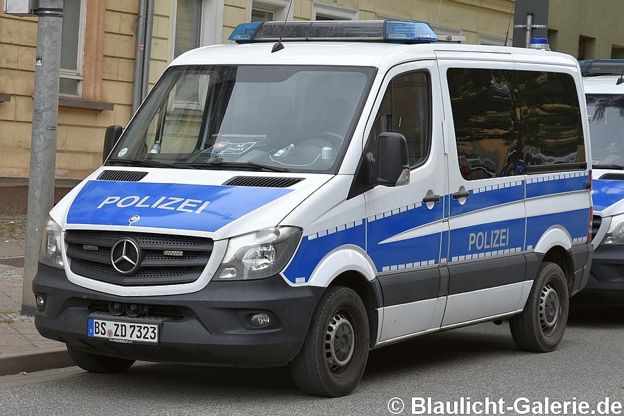 HGruKw - BS-ZD7323